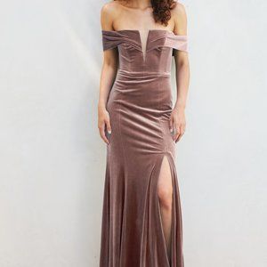 Watters Off-Shoulder Velvet Wedding Dress in Mauve